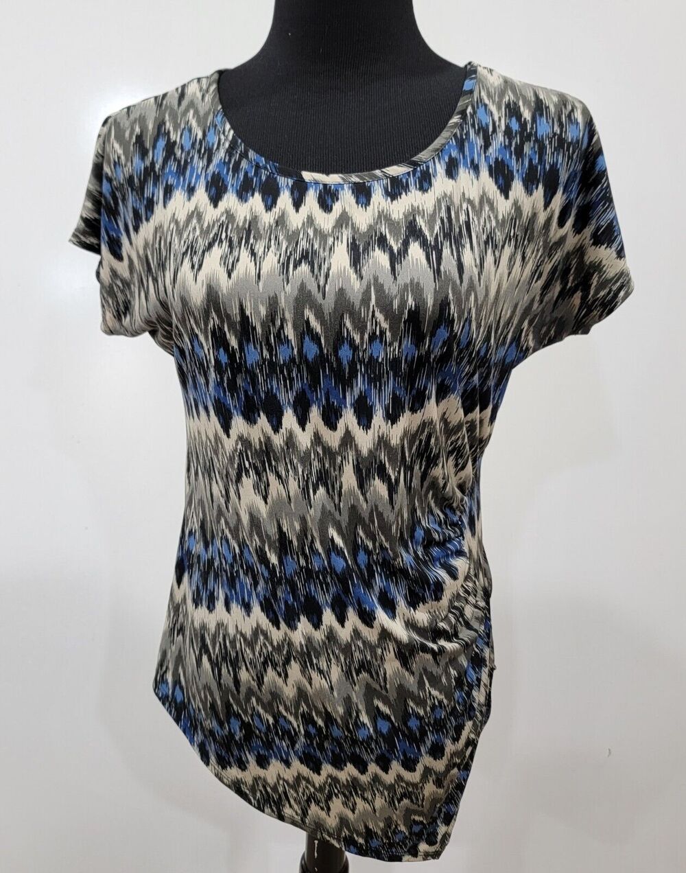 Cato Medium Asymmetrical Top Cheveron Print Ruched Side Corporate Boho Abstract